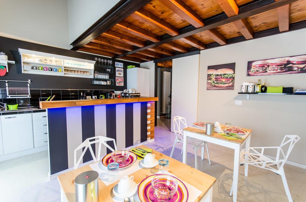 פיאצ'נצה Duomo Guesthouse מראה חיצוני תמונה